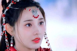 彭小苒转型困境：从古偶顶流到谍战争议