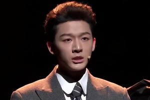 张晚意《父辈的荣耀》演技解析：从陈延年到陈兴杰的成长