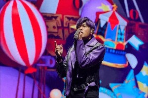 周杰伦南宁演唱会：3小时视听盛宴引爆6.5万歌迷青春回忆