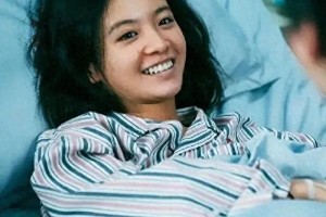 00后李庚希首夺金鸡奖最佳女主角，彭昱畅发文祝贺